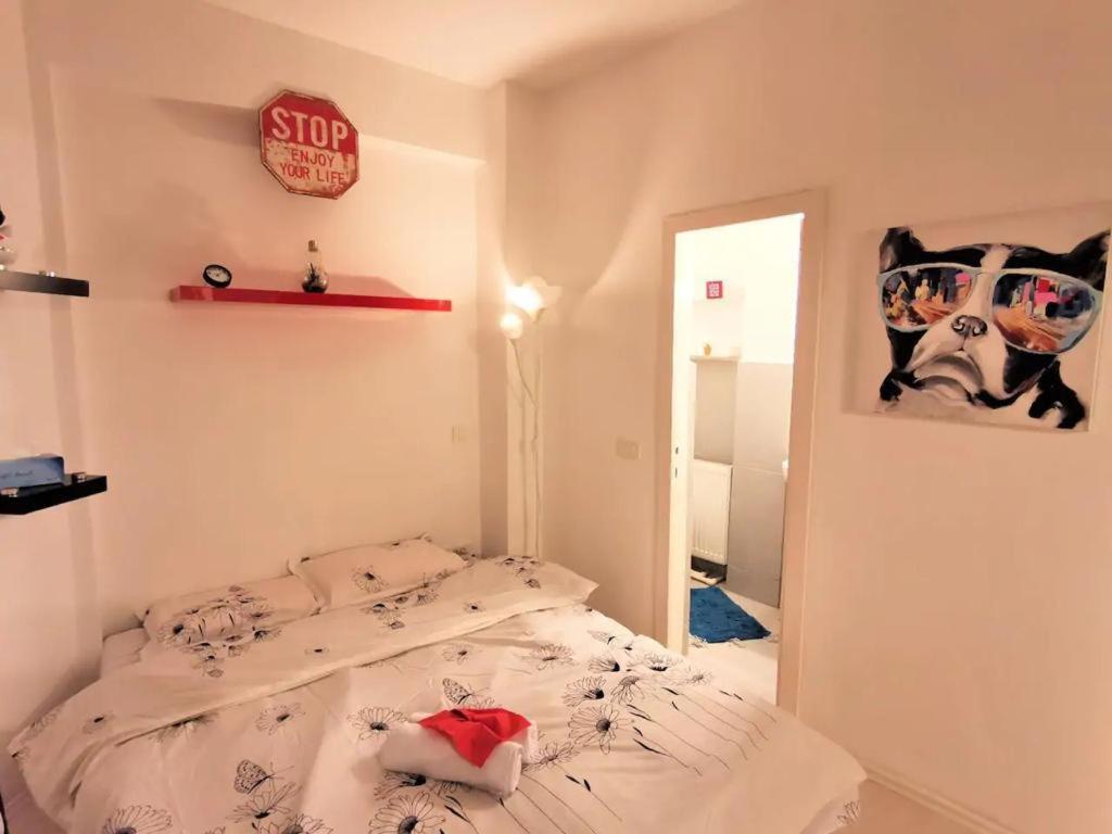 Apartamento Luxury Piata Universitate Old Town Bucarest Exterior foto