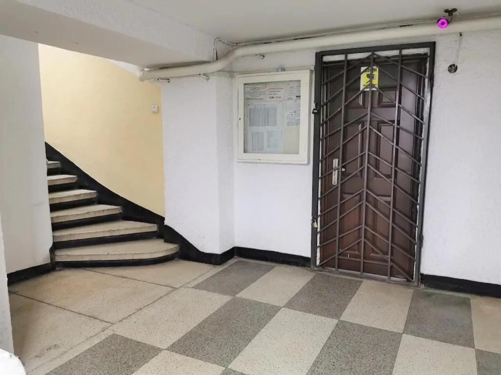 Apartamento Luxury Piata Universitate Old Town Bucarest Exterior foto